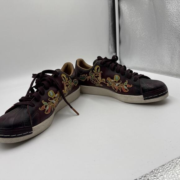 Size 8.5 - adidas Limited Edt x Superstar Burgundy main image 6